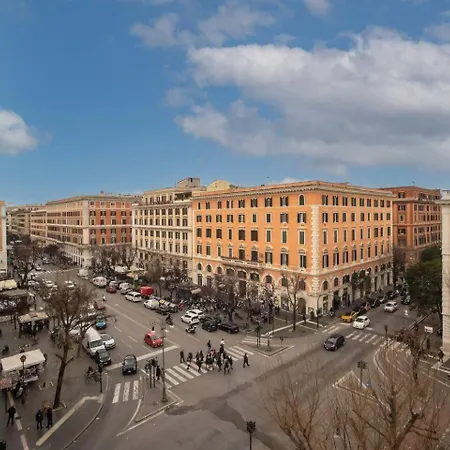 Lägenhet Naos Close Popolo Square