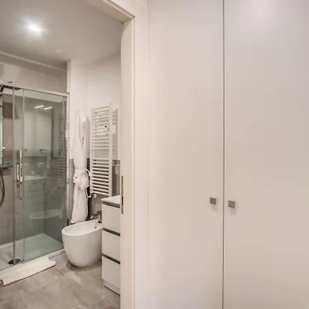 Lägenhet Naos Close Popolo Square Rom